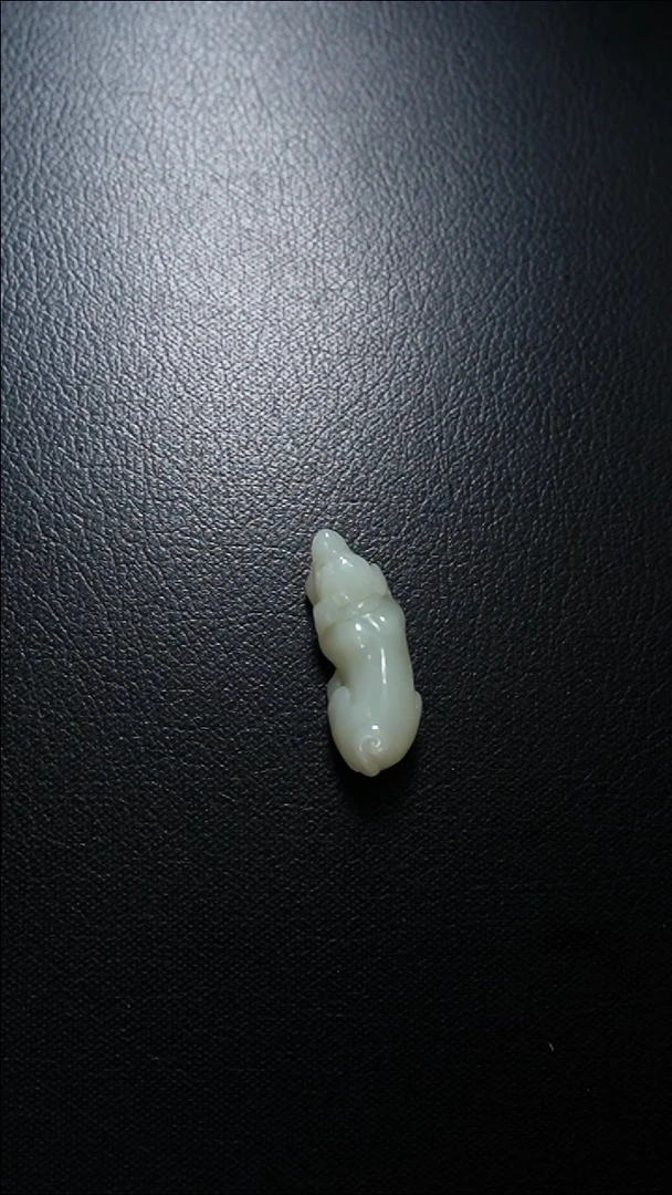 【闪购商品】和田玉颈饰未镶嵌狗