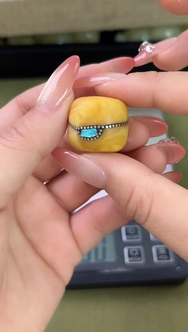 裸石琥珀未镶嵌琥珀蜜蜡吊坠