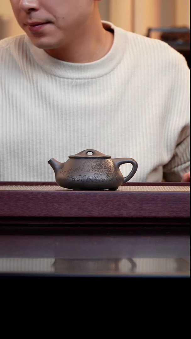 茶壶紫砂天青半手满瓢刻绘240cc