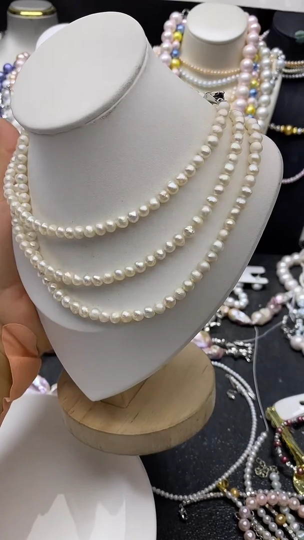 颈饰未镶嵌淡水珍珠多人