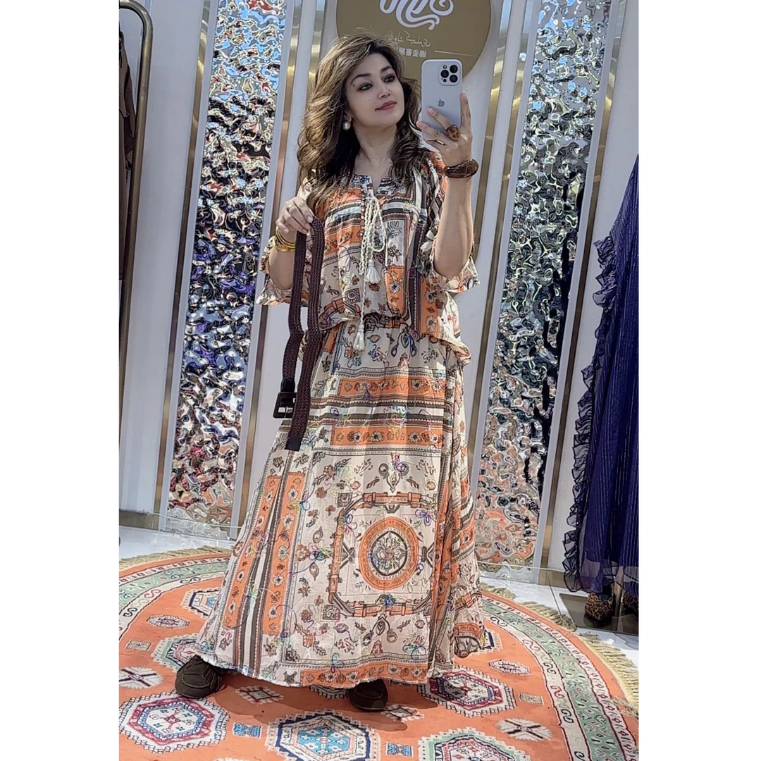 qwe时尚女款碎花两件套