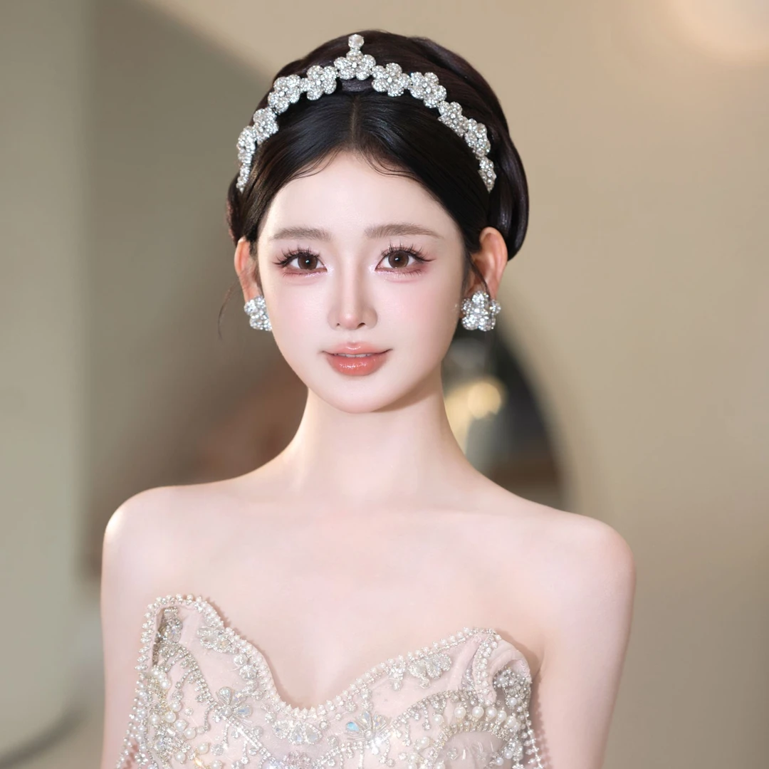 合金仿水晶婚庆饰品 01037新娘头饰简约花朵皇冠套装婚礼服配饰
