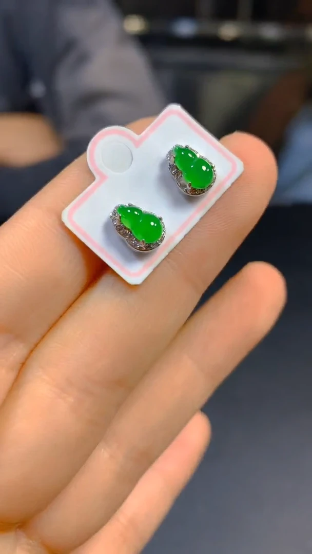 【闪购商品】翡翠耳饰未镶嵌0095537371多样性发一