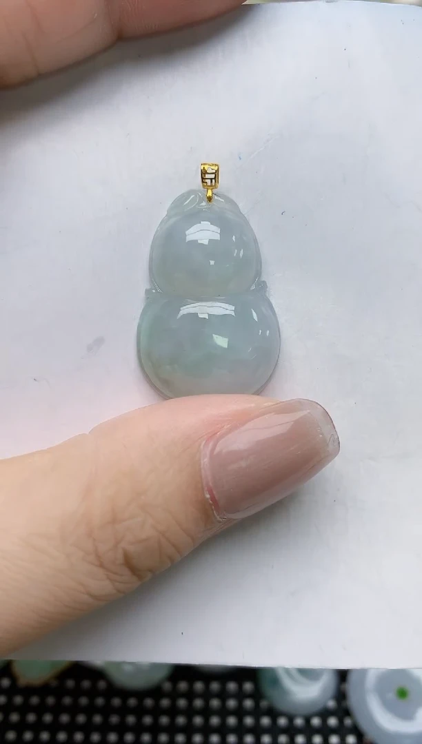 翡翠18K金镶嵌颈饰天然缅甸A货翡翠