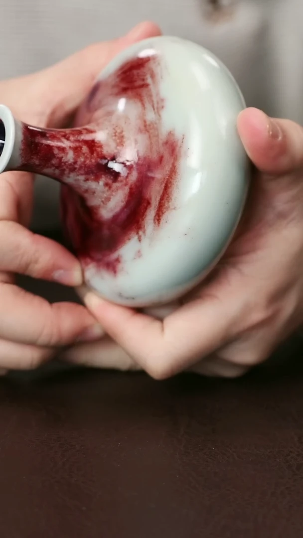 其他钧红釉.窑变小荸荠瓶2