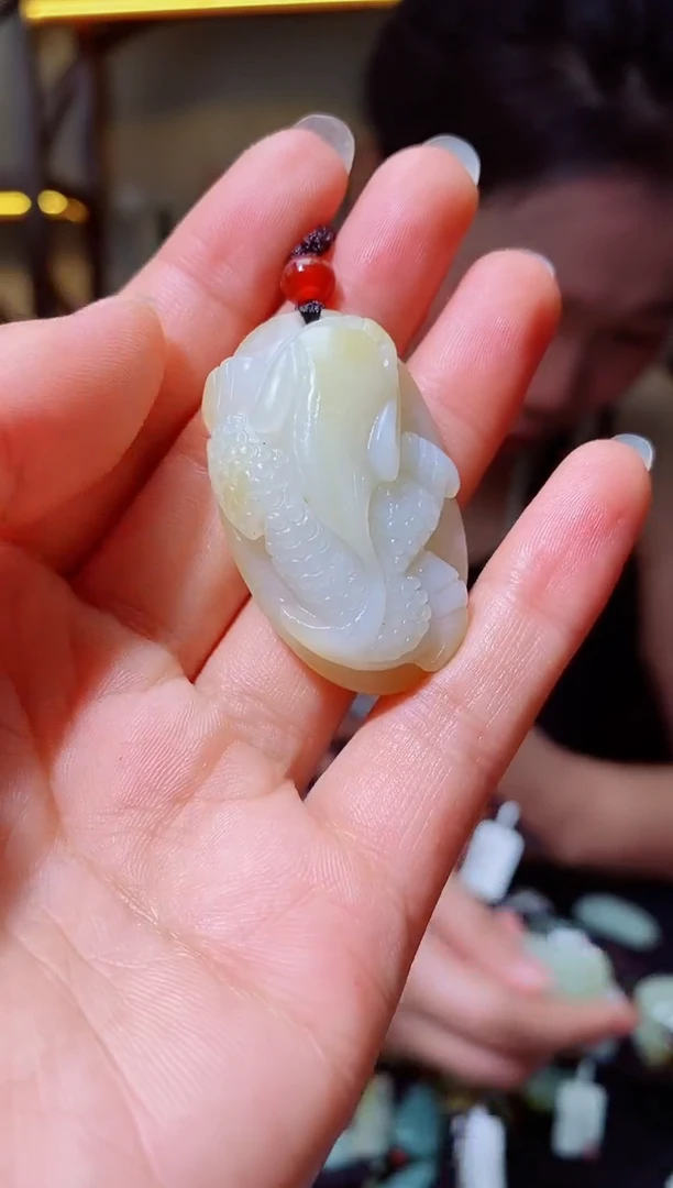 和田玉未镶嵌颈饰11