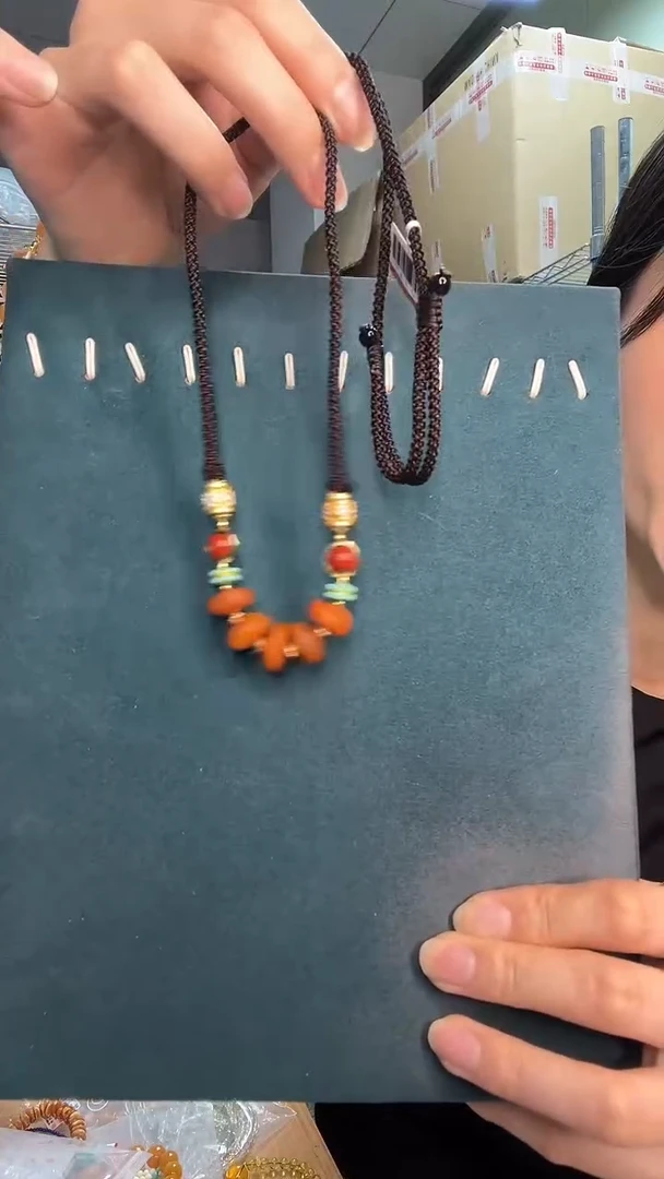 未镶嵌琥珀裸石G1587天然蜜蜡微信