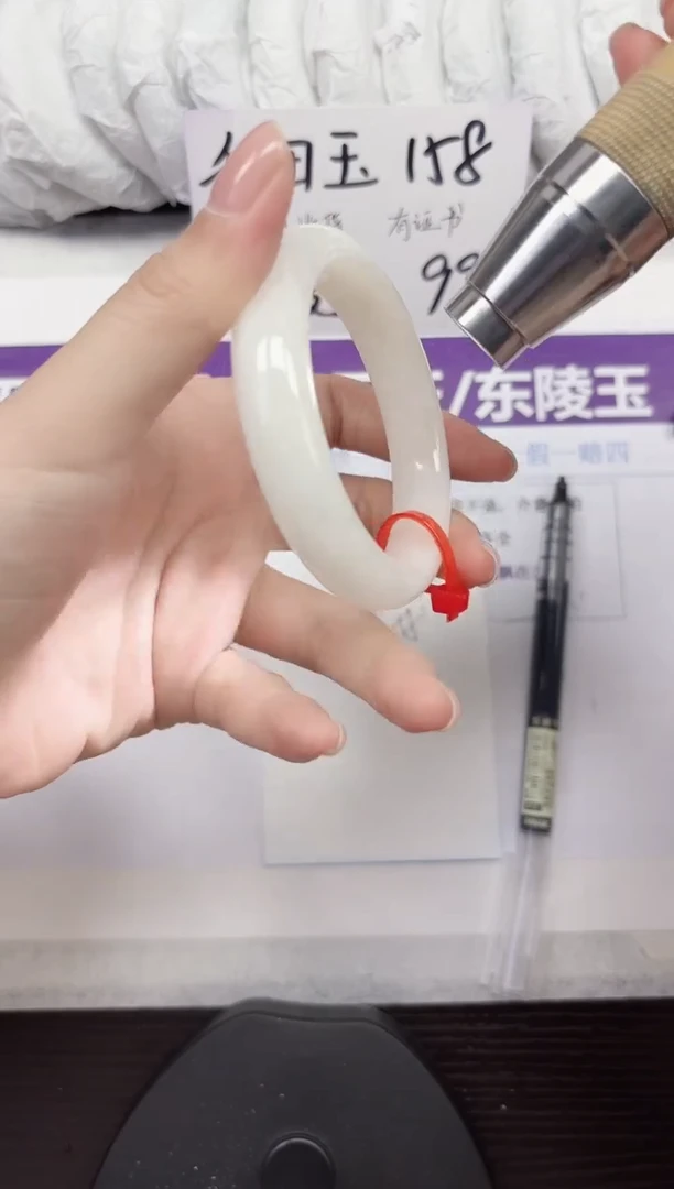 未镶嵌手镯和田玉A156-54.55