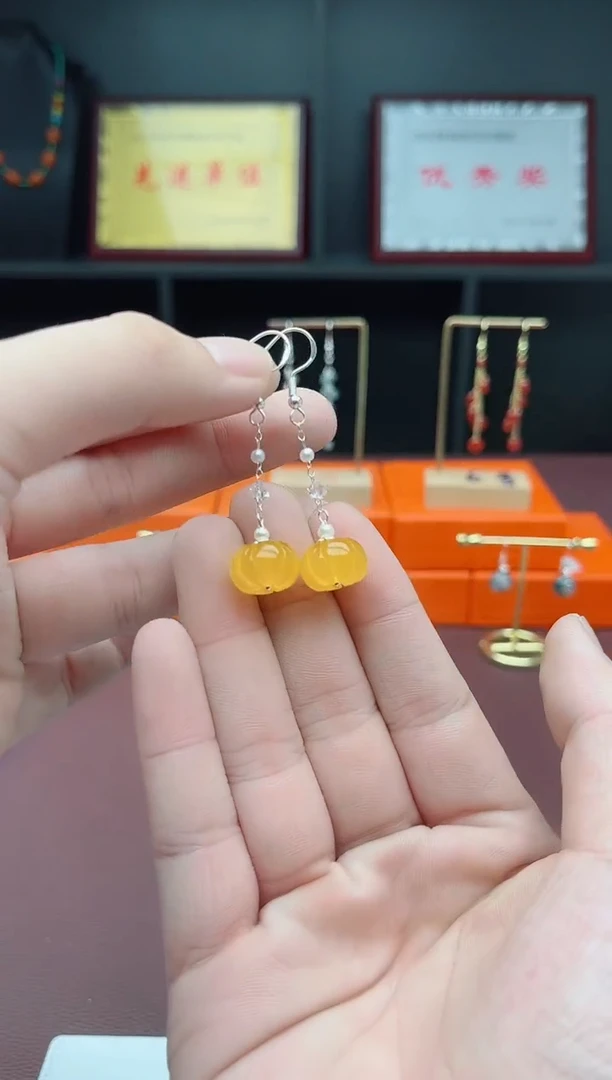 银S925镶嵌耳饰玛瑙/玉髓W06