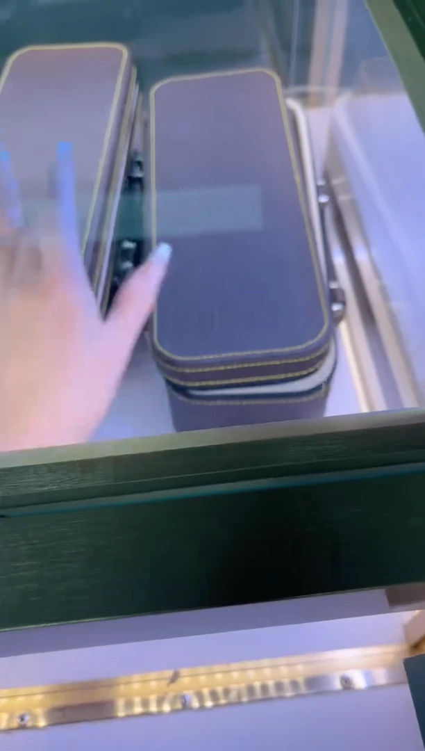 石英质玉手镯未镶嵌圈口（赠品镯心）