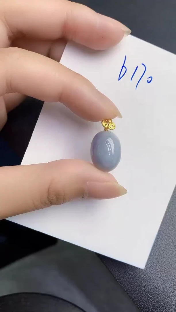 翡翠未镶嵌颈饰000000000