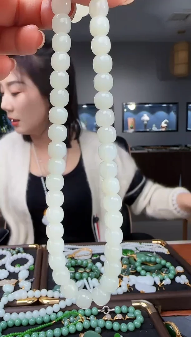 未镶嵌手链和田玉1