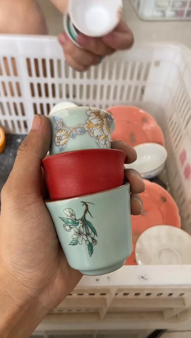 无运费险有瑕疵的摄影的产品有使用过的痕迹有点脏介意勿拍