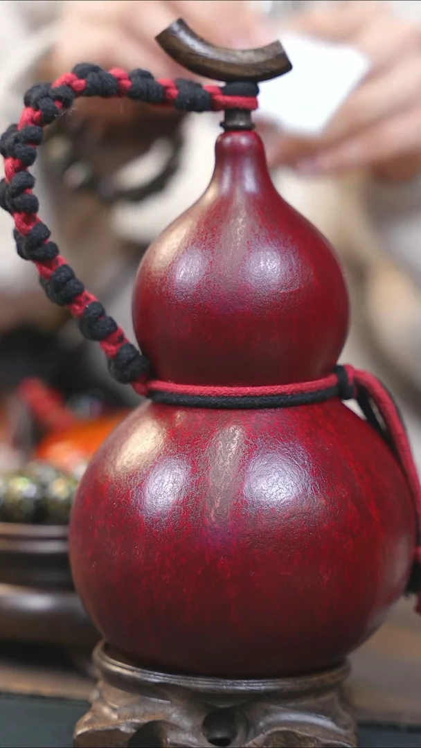 【闪购商品】WT192大漆酒葫芦不包手串及旋转底座