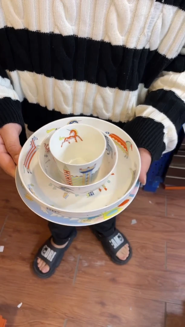 杯鸿辉家品牌瓷器，京东包邮！