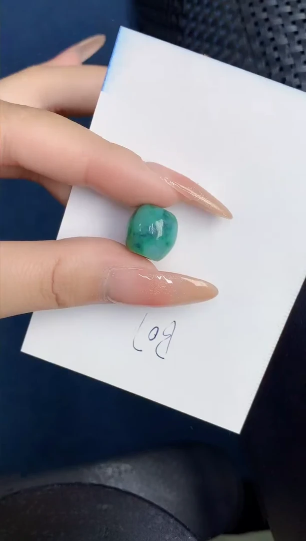 【闪购商品】翡翠颈饰未镶嵌000000000