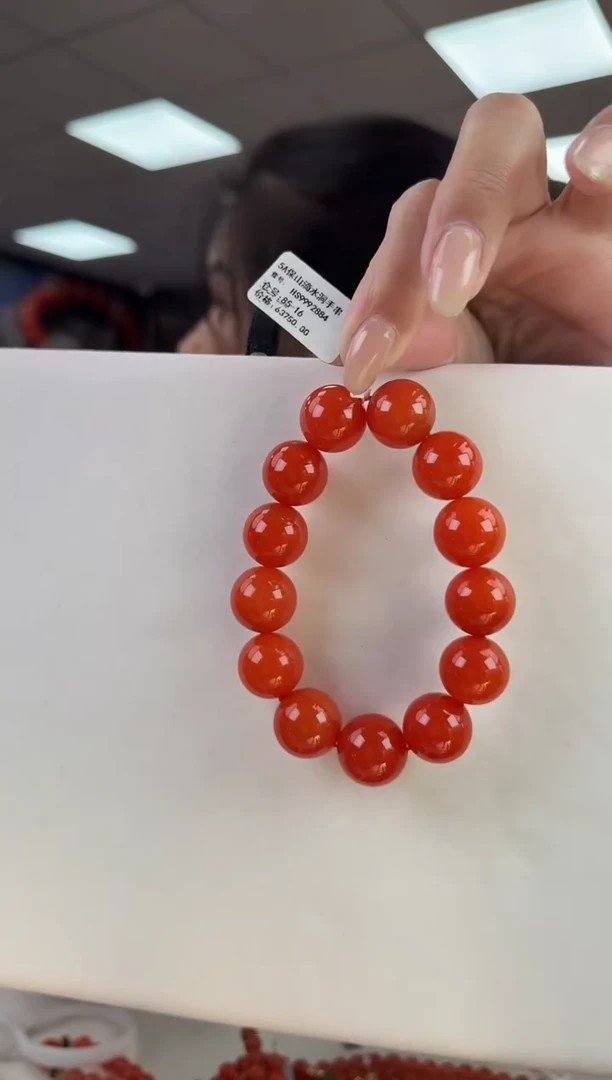 未镶嵌珠串南红玛瑙多样发其一/16/HS23131008000