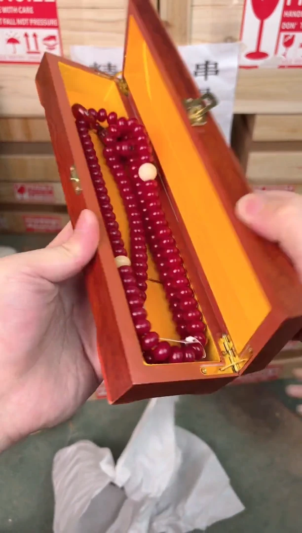 禧一文玩朱砂类手串无礼盒lsc056