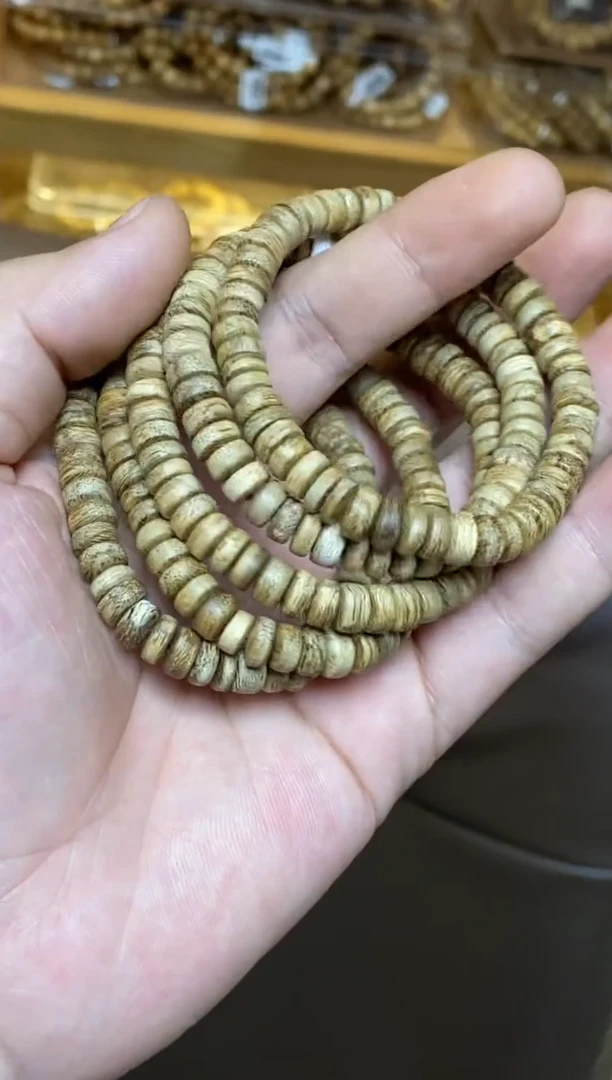 沉香手串达拉干随型片片珠单圈多样性发其一