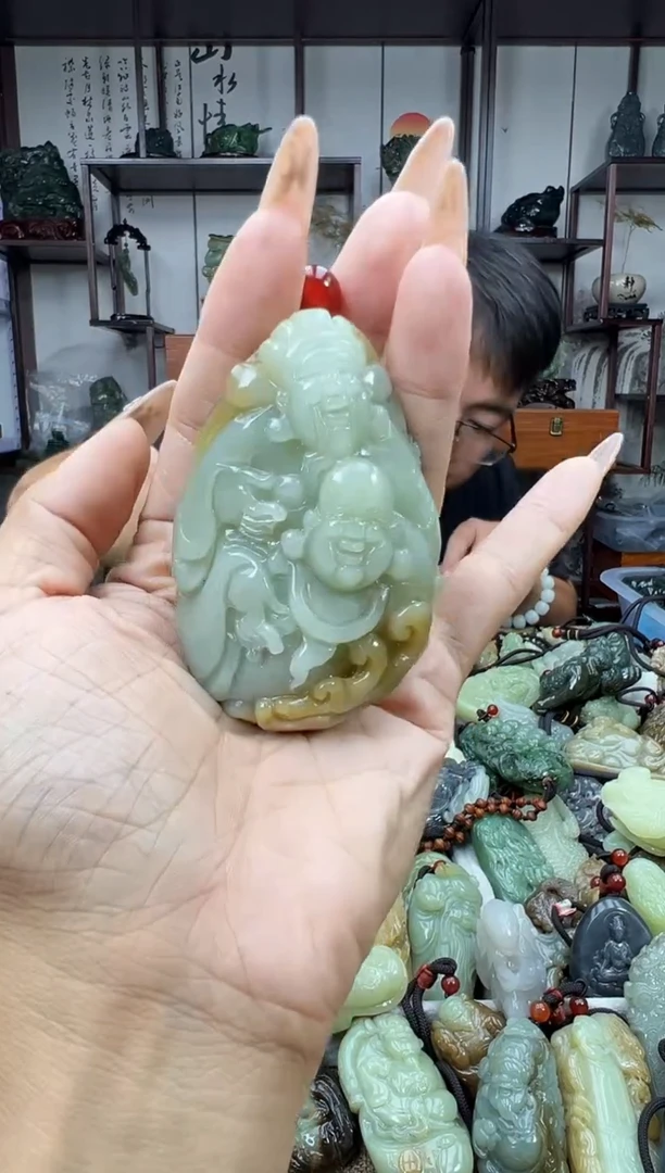 未镶嵌和田玉摆件1