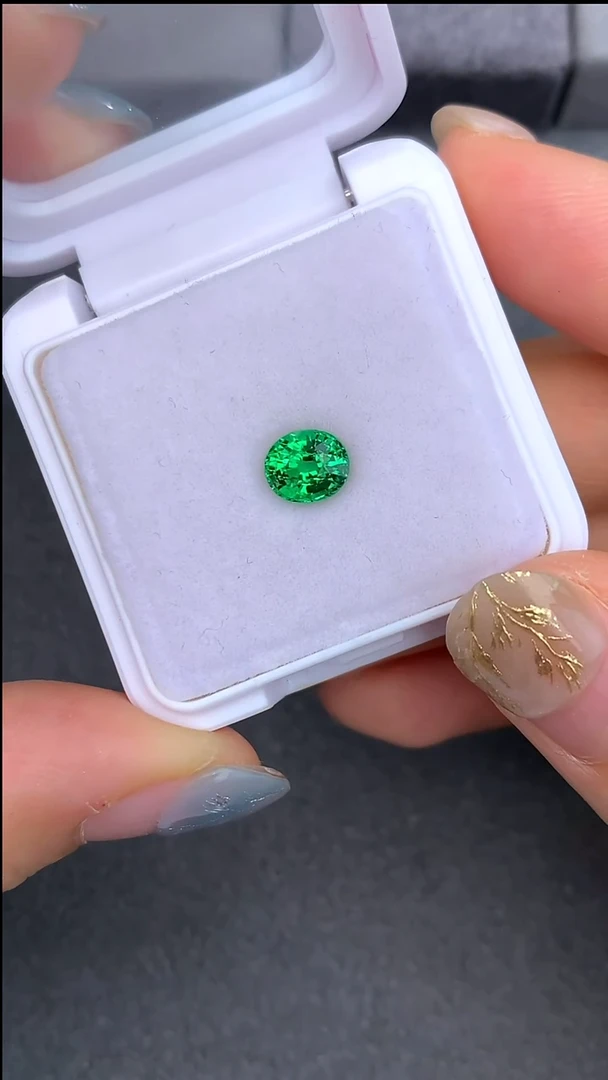 【闪购商品】石榴石无未镶嵌1.407克拉