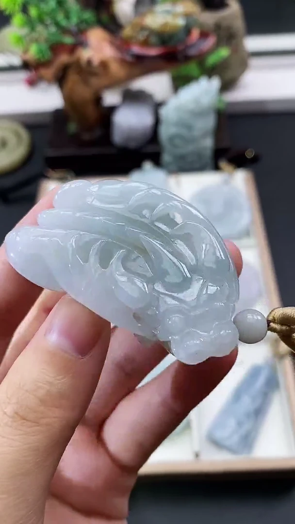 颈饰未镶嵌翡翠天然缅甸A货翡翠