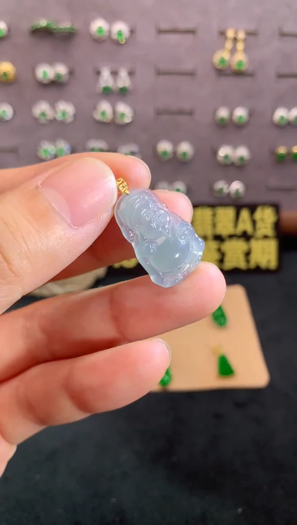 翡翠18K金镶嵌颈饰天然翡翠A货.源头工厂价福利价