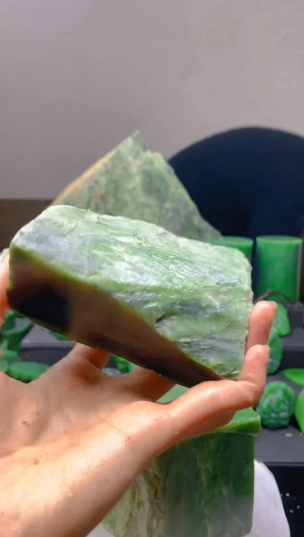 未镶嵌和田玉珠宝半成品1