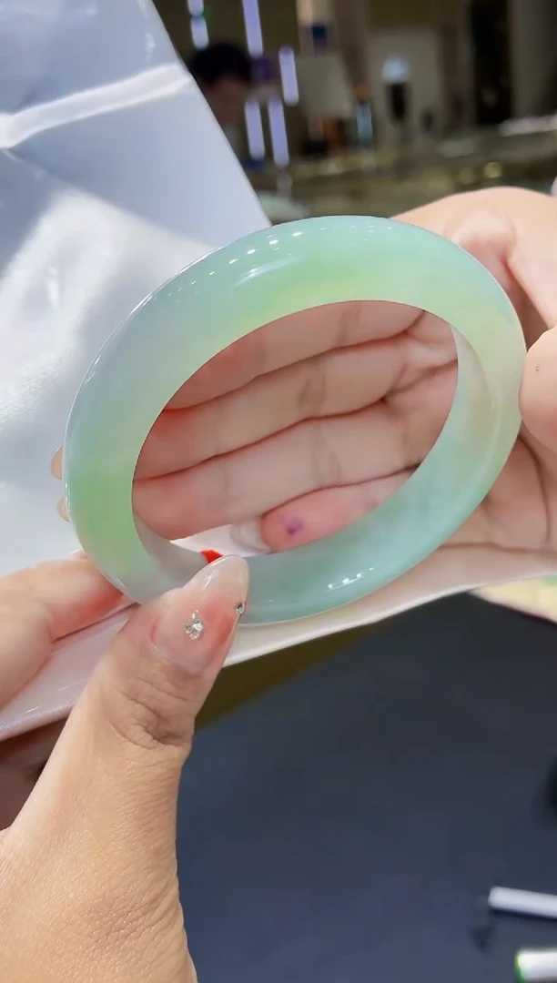 未镶嵌手镯翡翠翡翠手镯58