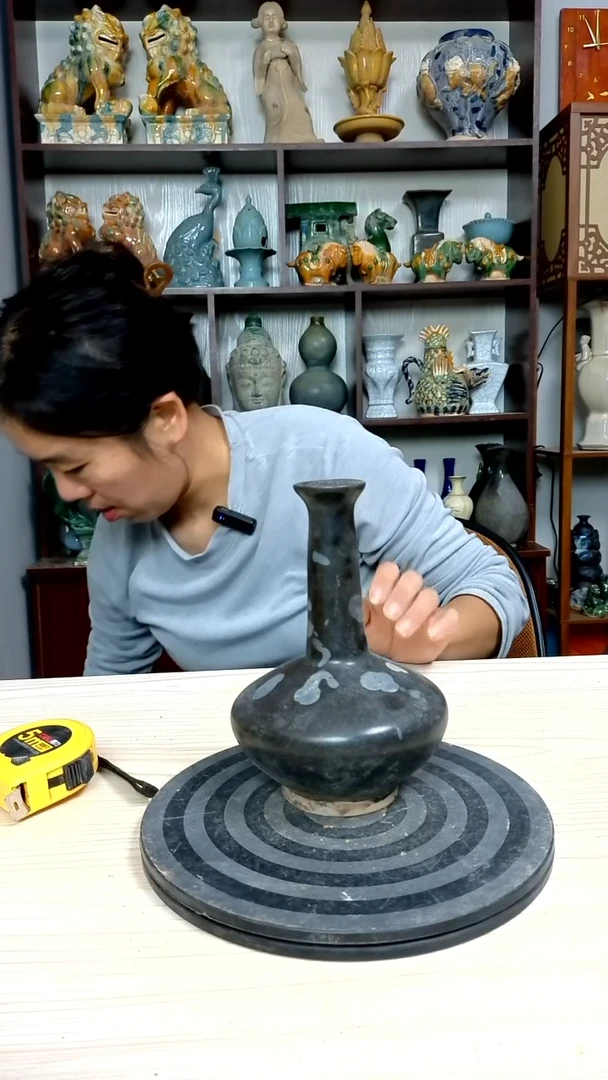 经典精美复古风格瓷器