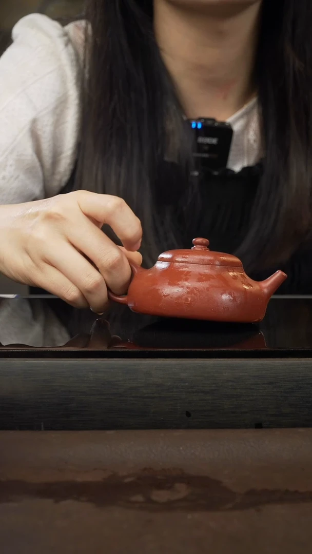 茶壶紫砂༺****༻100六方静乐，朱泥，