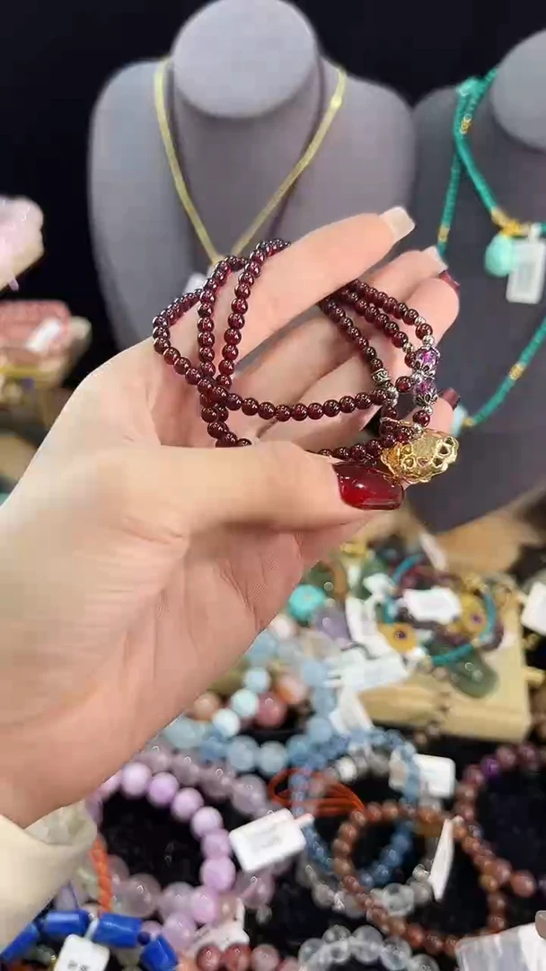 【闪购商品】石榴石手链银S925镶嵌手串