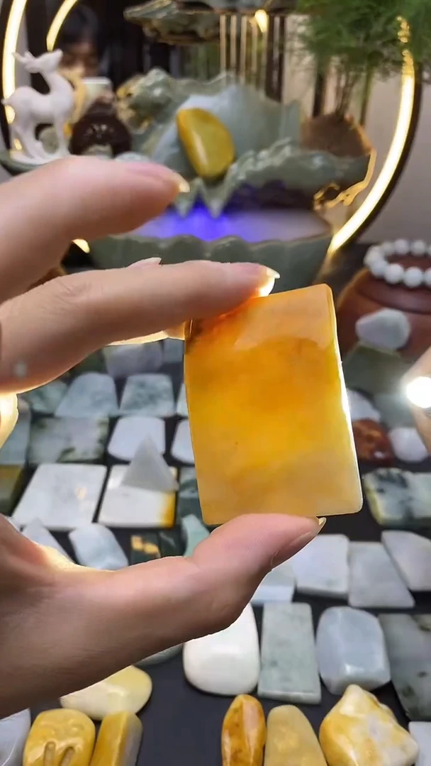 未镶嵌挂件翡翠天然缅货翡翠毛料