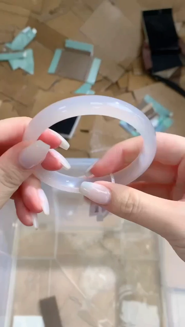 玛瑙/玉髓手镯未镶嵌K2-59.8