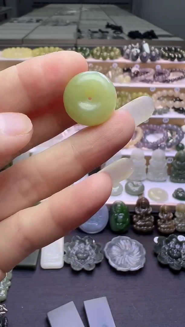 颈饰未镶嵌和田玉88号链接绑好绳子卡18*18*7mm