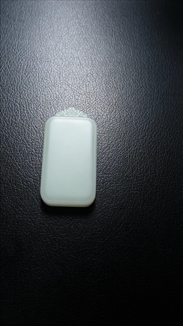 【闪购商品】和田玉颈饰未镶嵌无事牌