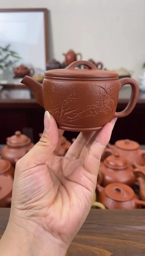 茶壶紫砂红降坡竹刻汉瓦壶160CC