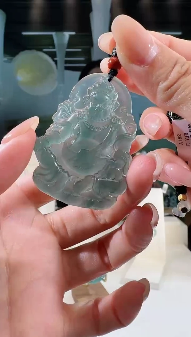 翡翠未镶嵌吊坠(不含链)黄财神多样性发一