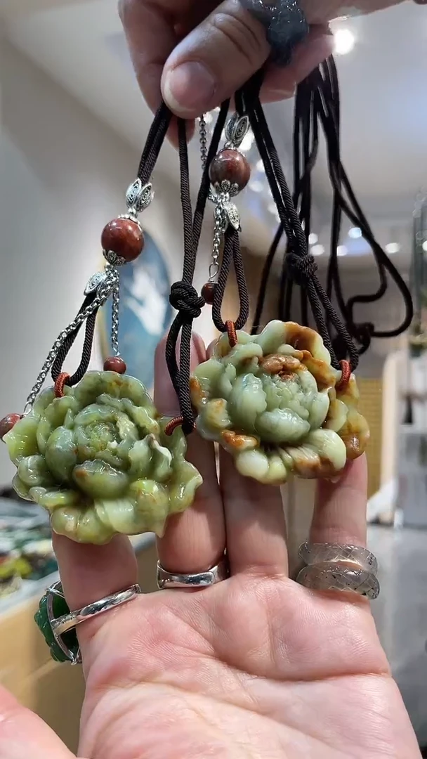 【闪购商品】岫玉颈饰未镶嵌吊坠多样式发货只发一个