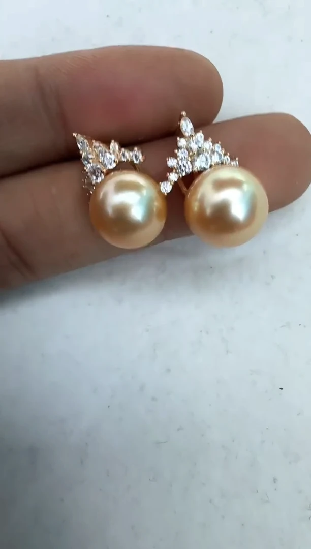 【闪购商品】海水珍珠耳饰银S925镶嵌耳钉