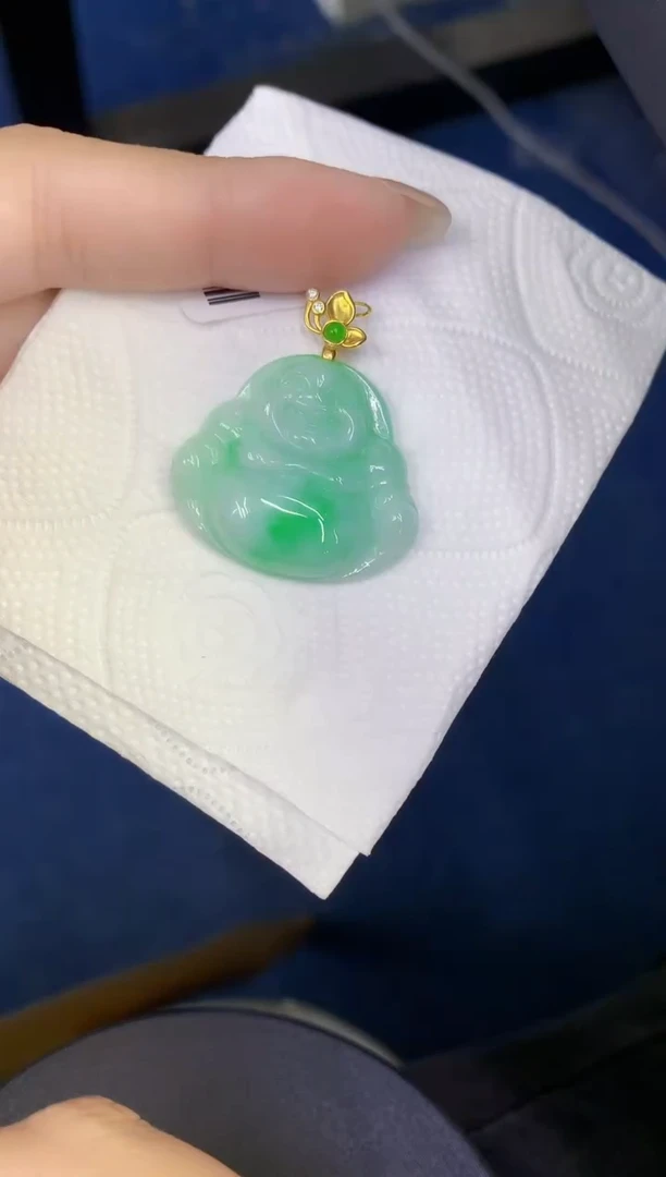 颈饰未镶嵌翡翠缅甸天然翡翠A货