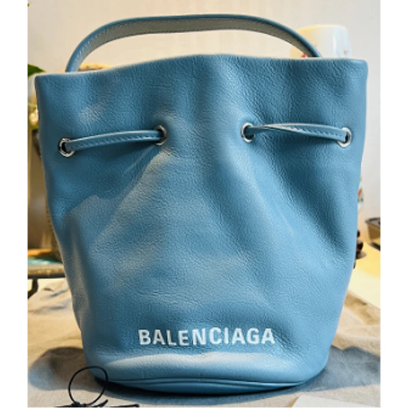 全新未使用 Balenciaga/巴黎世家 Balenciaga巴黎世家 蓝色水桶包