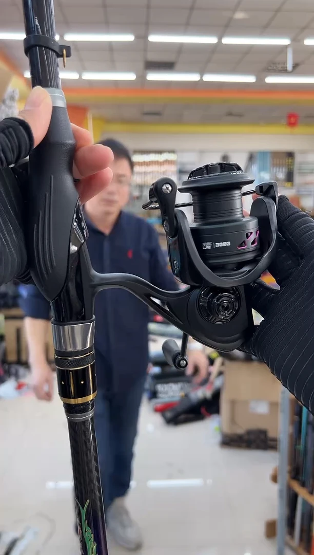 无二矶3.9米+幻小黑3000轮+矶钓线一盘