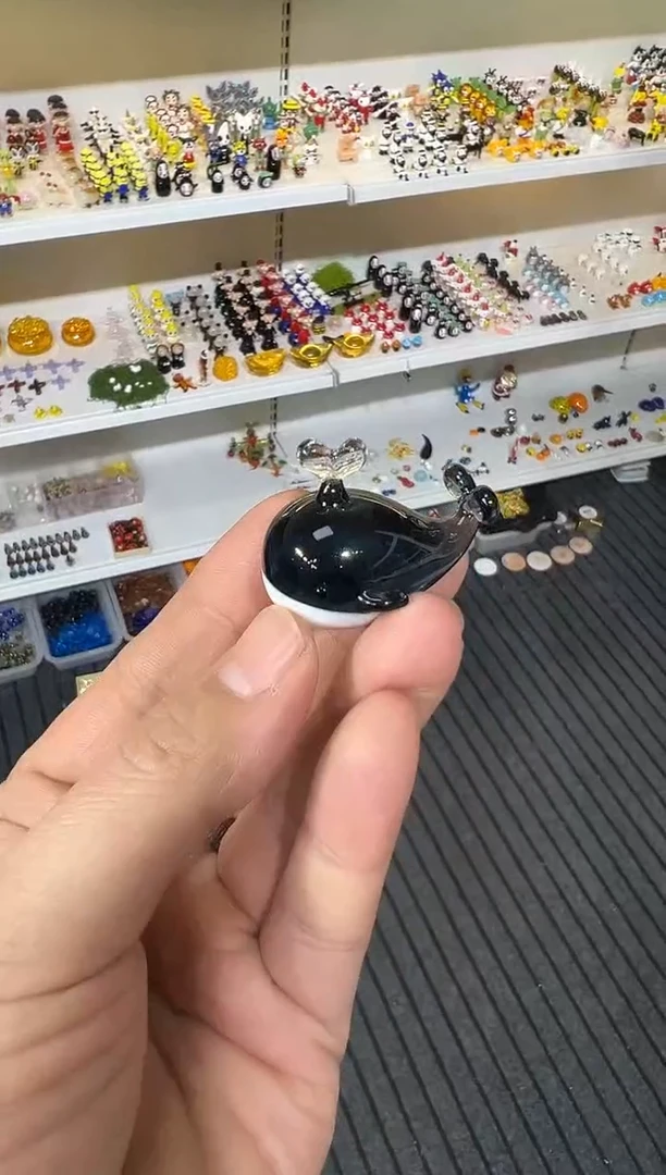 手工艺品琉璃鲸鱼