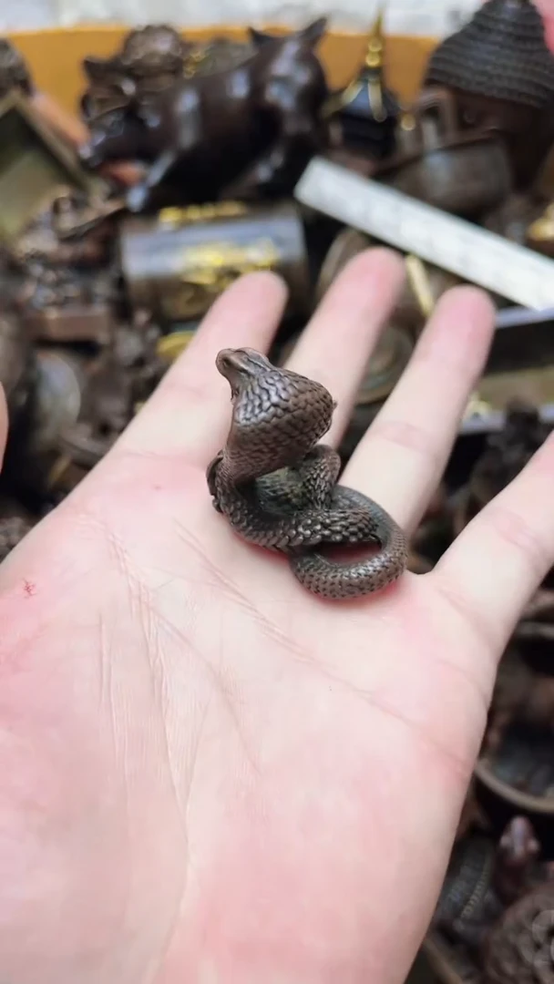 精美铜器点击下单