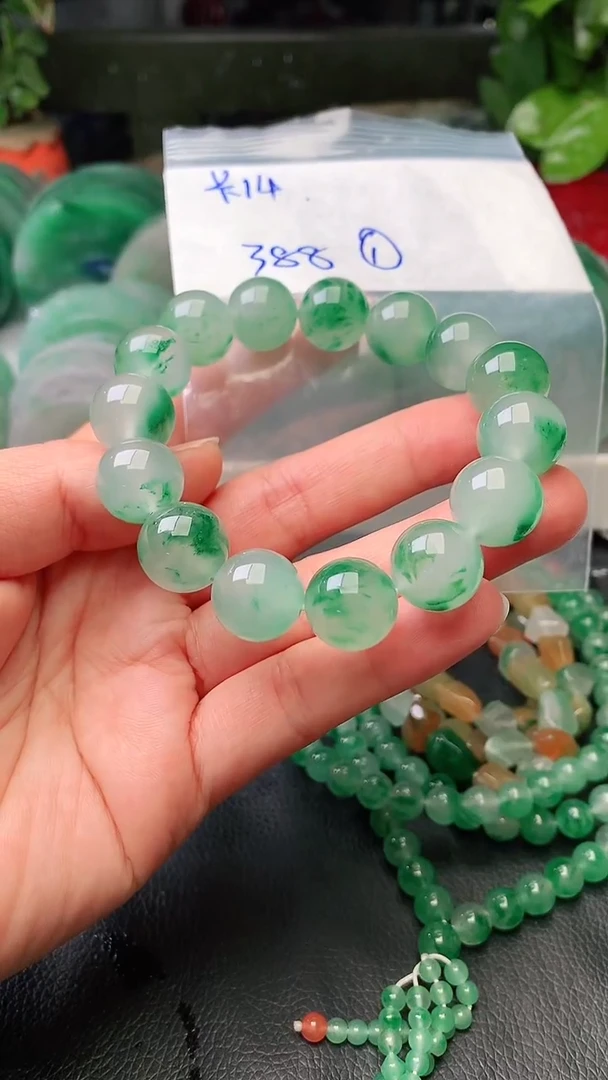 定制石英质玉（非洲翠）手串14mm