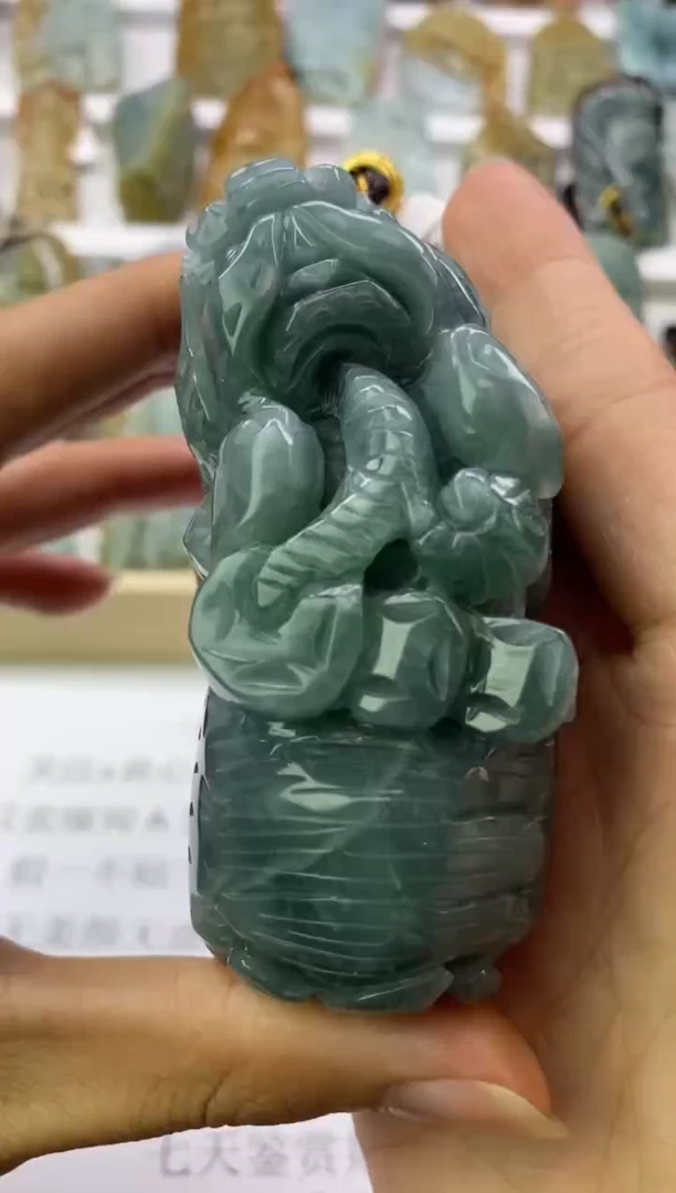 翡翠未镶嵌颈饰天然翡翠