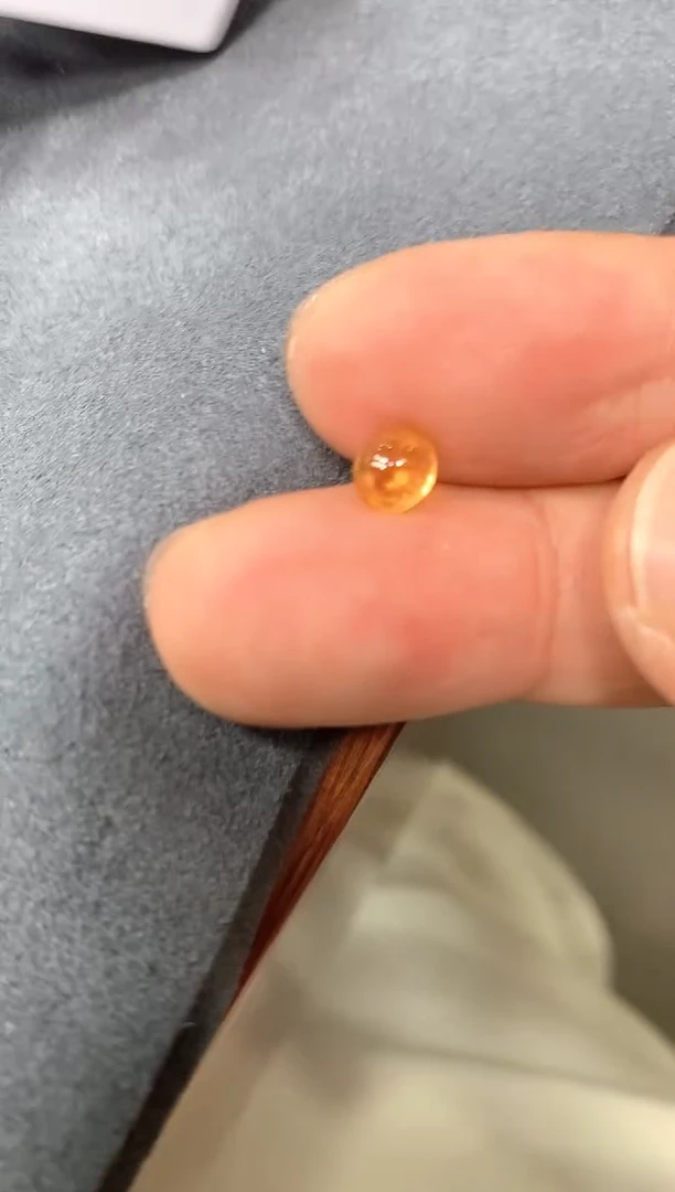 未镶嵌裸石石榴石（芬达石）1.5ct 67