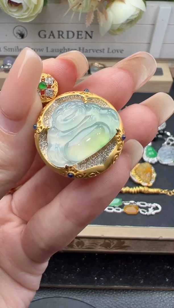 吊坠(不含链)18K金镶嵌翡翠勿拍