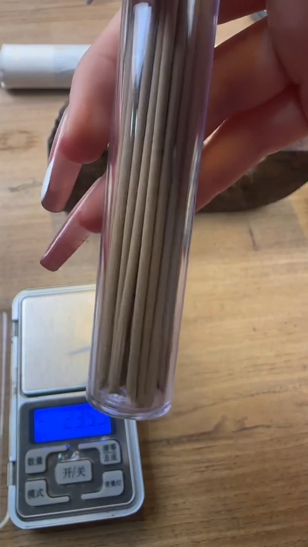 线香28号  海南沉水老白棋  20克